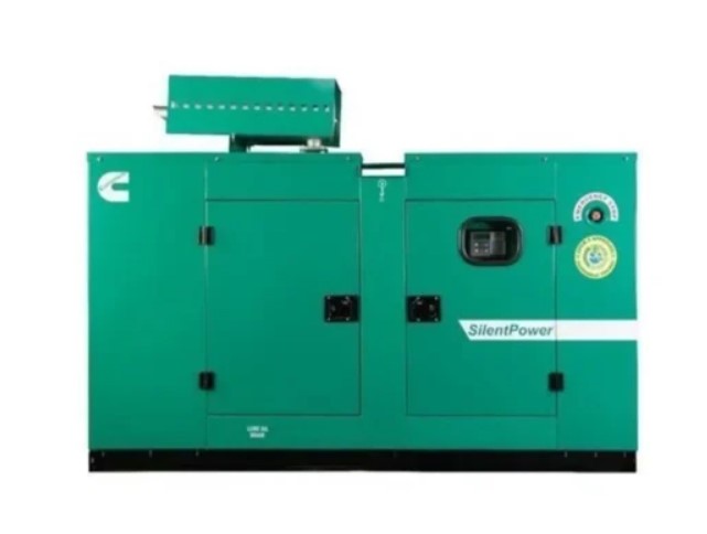 30 KVA Cummins Diesel Generator – Commercial/Industrial DG Set for Backup Power, High Efficiency Diesel Engine, Stable Output, Strong Alternator, Reliable Run